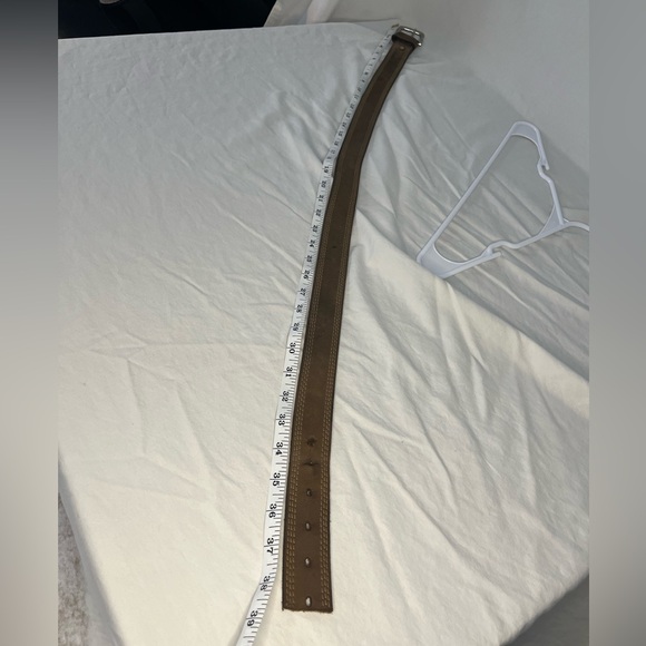 Carhartt belt brown with silver buckle. Size 34 - Picture 6 of 6